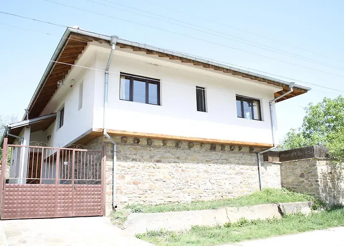 Βίλα Villa Manoya *